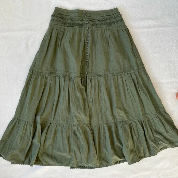 Aerie NWT Green Cotton Gauzy Tiered Skirt Smocked Waist Long Front Slit, size L - Picture 9 of 16